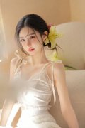 秘书正在公司上班